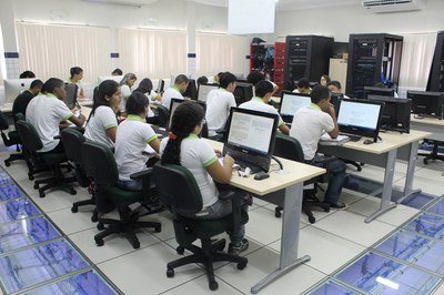 Laboratório Didático de Redes de Computadores (Ladir) do Campus São Gonçalo do Amarante