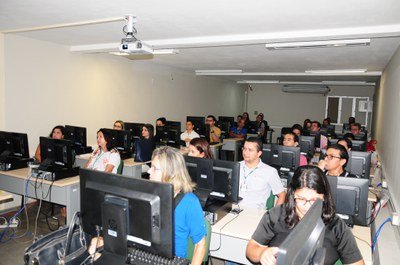 Capacitação aconteceu na Diretoria Acadêmica de Informática do Campus Central