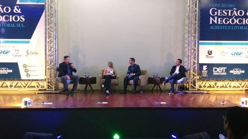 Gustavo Dantas, Jacqueline Grilo, Elton Alves e Márcio Marreiro.