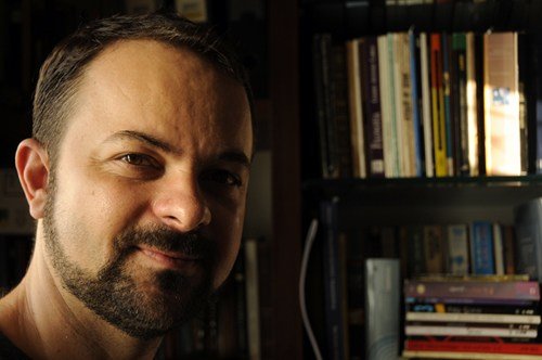 Além de professor do Campus Natal - Zona Norte, Pablo Capistrano também é filósofo e escritor