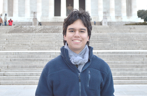 Em janeiro, Álex esteve nos Estados Unidos com um grupo de estudantes do Programa Jovens Embaixadores