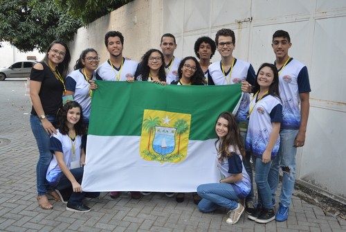 Estudantes comemoram mais um bom resultado na edição 2017 da Fenecit, em Recife-PE