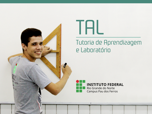 O monitor da disciplina Matemática. Eduardo Queiroz é um dos tutores de aprendizagem e laboratório.