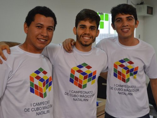 Na foto (da direita para a esquerda): Diogo Rafael; Pablo Eduardo; e Edvan Pontes (ex-aluno do Campus João Câmara)