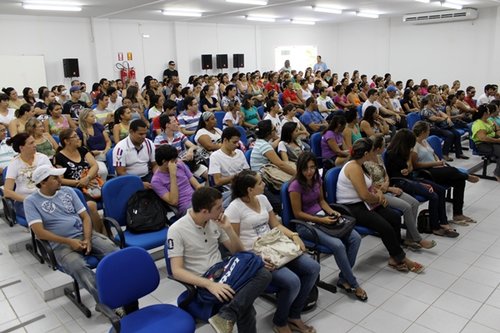 Alunos das novas turmas do PRONATEC foram recepcionados no Auditório do Câmpus Caicó na tarde de hoje (03)