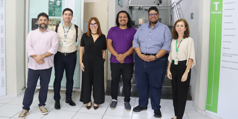 Rodrigo, Raphael, Edneide, José Roberto, Alexandre e Samira / Foto: Erick Allan