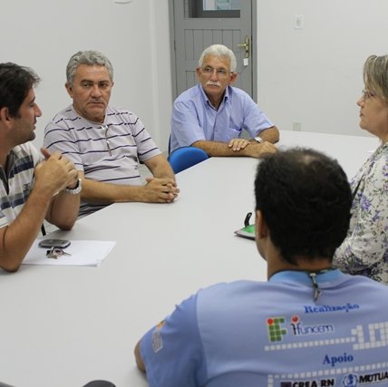 #10373 E a luz poderá, finalmente, ser feita