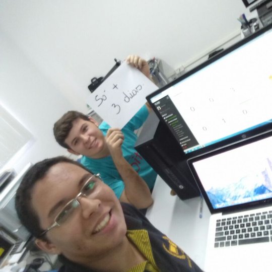 #10551 Setor de TI faz menção de elogio a aluno bolsista