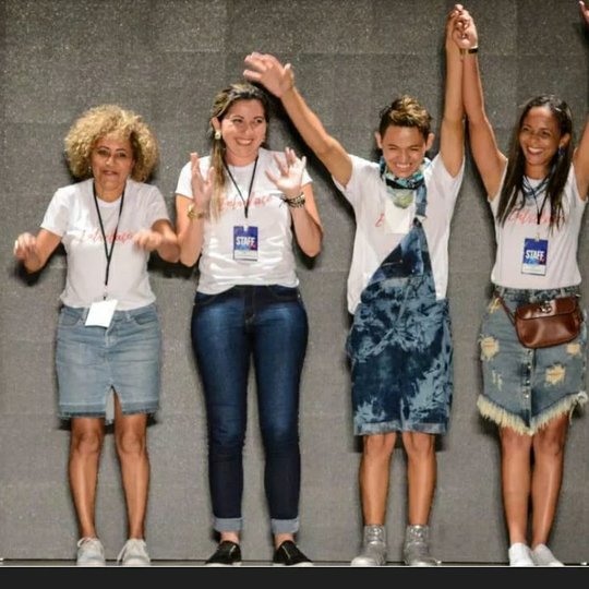 #10588 O CST em Design de Moda está em festa!