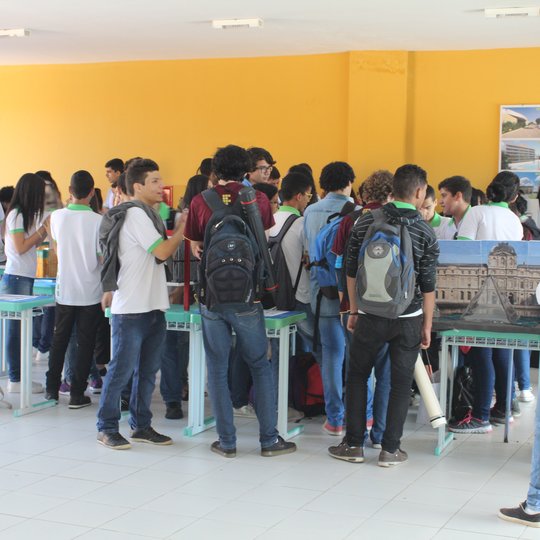 #11318 Exposição Sólidos Geométricos e Obras Arquitetônicas aborda grandes nomes da arquitetura mundial 