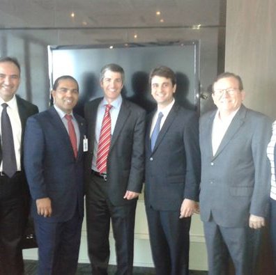 #11380 Campus participa de reunião com diretoria da TAM para instalação de Hub em SGA