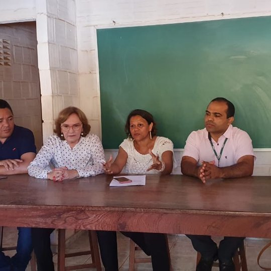 #11695 Campus participa de reunião para o fortalecimento do artesanato são-gonçalense