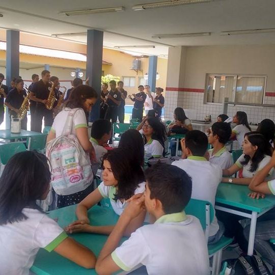#11869 Banda Municipal anima primeiro dia letivo de 2015