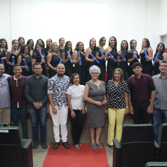 #12457 Campus certifica 28 alunas do Programa Mulheres Mil