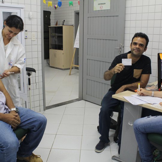 #12492 Docentes participam da campanha de vacinação contra gripe  