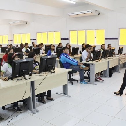 #12527 COEX/SGA realiza palestras sobre a prática de estágios