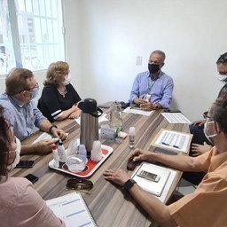 #12819 Gestores buscam parlamentares para discutir recursos orçamentários