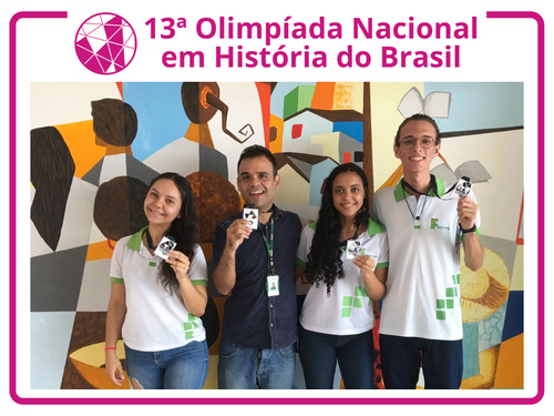 Equipe Engenheiros da Revolução (da esquerda para a direita): Iasmin Veríssimo, Renato Marinho (professor de História), Marcelle Bezerra e Francinaldo Soares.
