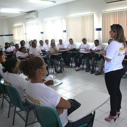 #13439 Oficina da Saúde orienta alunas do Mulheres Mil