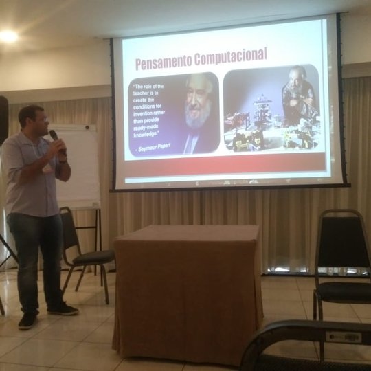 #13652 Projeto Programadores do Amanhã tem artigo publicado em Congresso