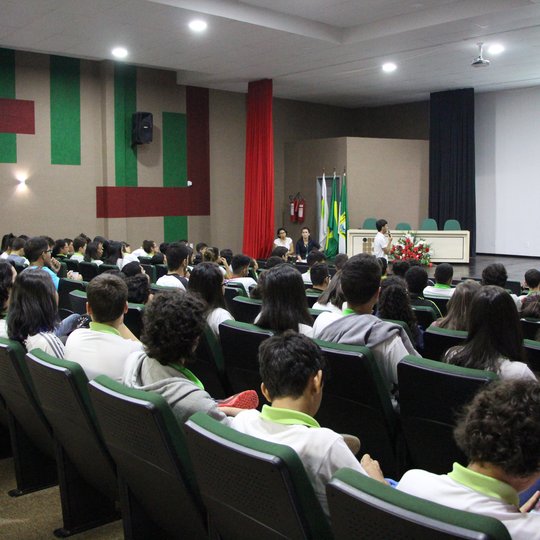 #13903 Palestra sobre o Programa Jovem Aprendiz é realizada no Campus