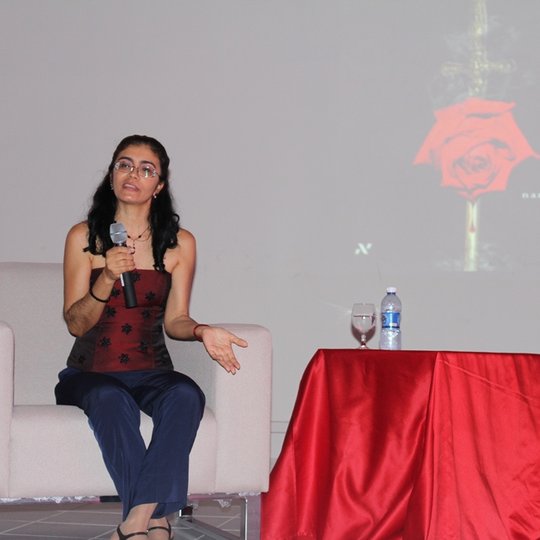 #13932 Momento do leitor com o escritor: alunos do Câmpus Parnamirim recebem a escritora Nazarethe Fonseca