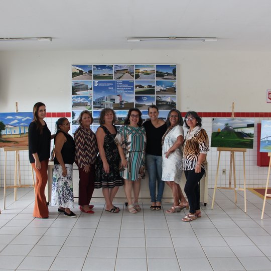 #14189 Alunas realizam vernissage no Campus Parnamirim