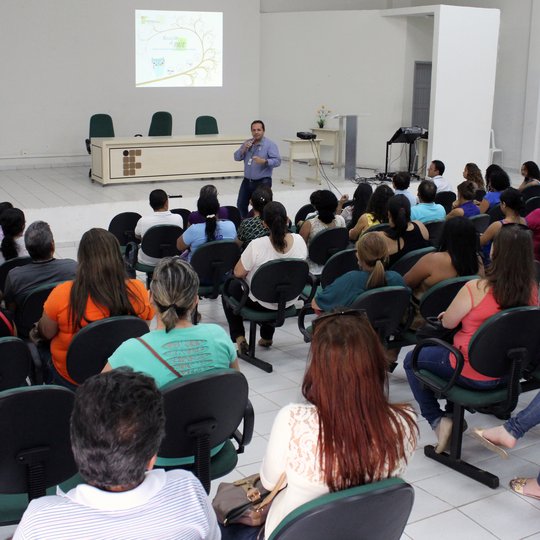 #14278 Campus realiza reunião com pais de alunos novatos dos cursos integrados