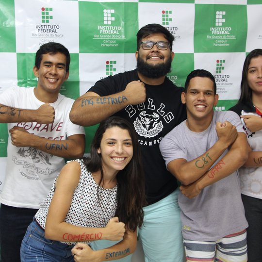 #14350 Campus comemora aprovação dos estudantes no SISU