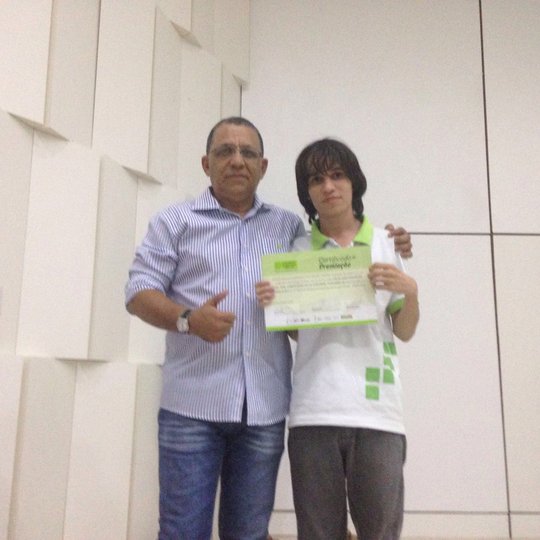 #14377 Alunos premiados na OBMEP 2015 participam de solenidade