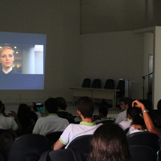 #14503 Projeto Cineciência realiza mais uma sessão de cinema e discussão