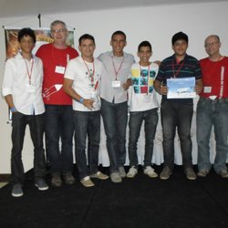 #15201 Alunos do Câmpus Parnamirim recebem prêmio de Equipe Campeã