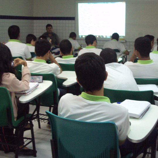 #15499 Ingressantes de Mecatrônica e Informática Participarão de Cursos FIC