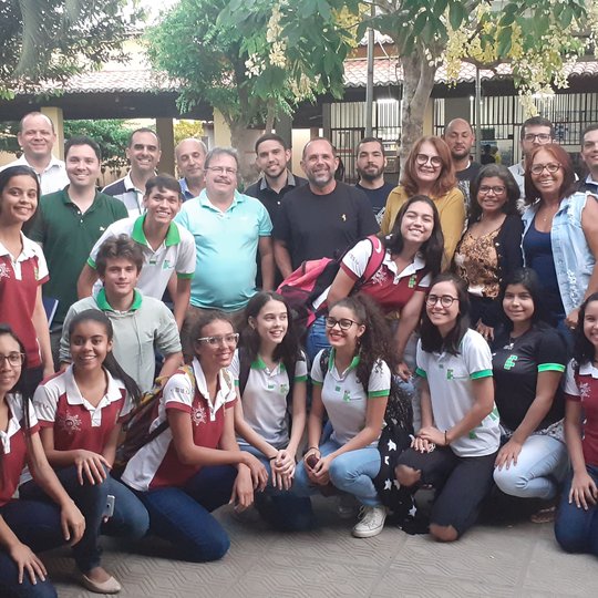 #15585 Alunos do quarto ano do Técnico de Informática integrado ministram curso para servidores do Estado