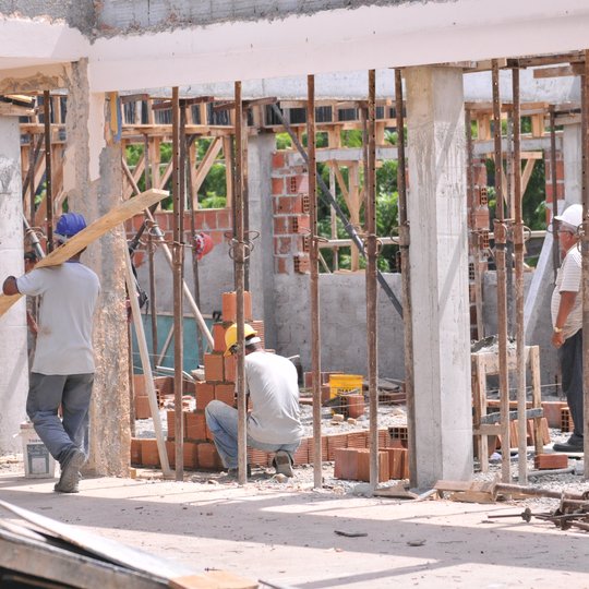 #15883 Obras de ampliação do refeitório atingem 50%