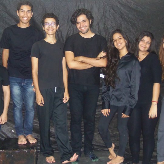 #16128 Recepção aos alunos calouros terá espetáculo cênico “Corpo-voz e um riso”