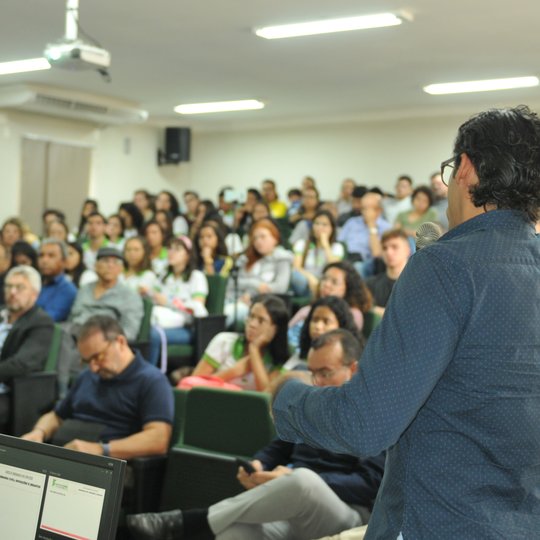 #16303 Aula inaugural do curso de Engenharia Civil marca a manhã desta sexta-feira, 14/02