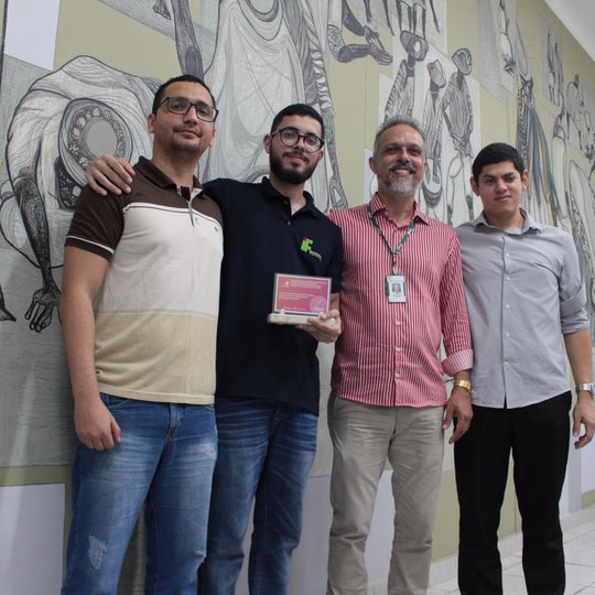 #16680 Alunos do CNAT recebem premiação no "V Encontro Regional do Campo de Públicas no Nordeste"
