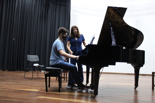 Recital irá marcar a finalização dos módulos 2 e 3 do Curso de Piano. Foto: Mariana Tavares