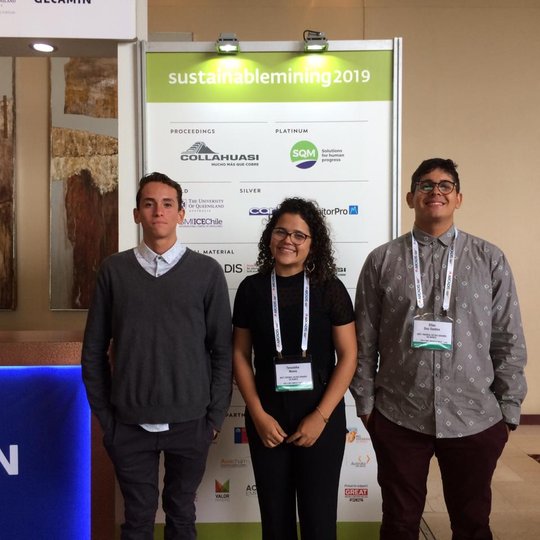 #16962 Alunos do CNAT apresentam trabalhos em evento internacional
