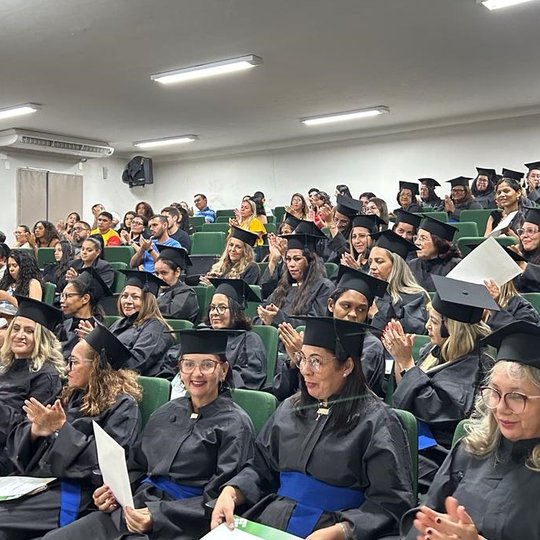#17034 Programa Mulheres Mil realiza certificação de dois cursos