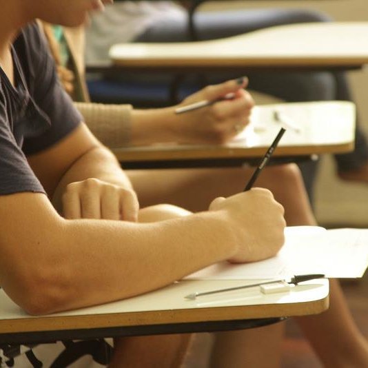 #17766 Retificado Edital Nº13/2014, referente à convocação de vagas remanescentes para os cursos de licenciatura