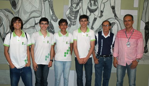 Victor Moura, Matheus de Oliveira, Félix Lopes, Danilo de Oliveira, Prof.Araújo Sobrinho e  Prof. José Arnóbio.                                                      Imagem: Viviane Ferreira