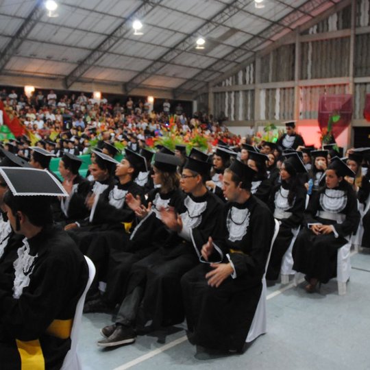 #18810 Campus fecha ano letivo 2013 com Formatura do Ensino Técnico