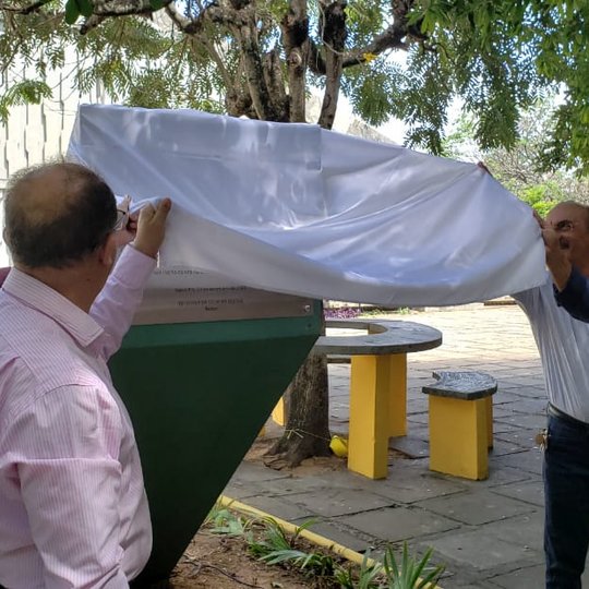#18946 Luís Abott Galvão é homenageado em reposição de placa no CNAT
