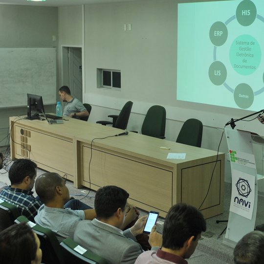 #18949 Palestra aborda prontuário eletrônico e certificação digital em hospitais