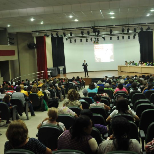 #19308 Dia em defesa da pessoa idosa é celebrado com seminário no CNAT