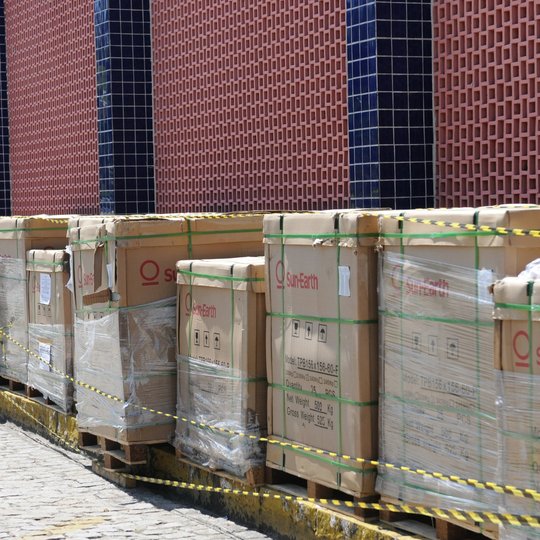 #20653 Campus Central irá instalar placas solares para obtenção de energia na instituição
