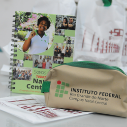 #22059 CNAT deu início à entrega de kit aos estudantes dos cursos integrados