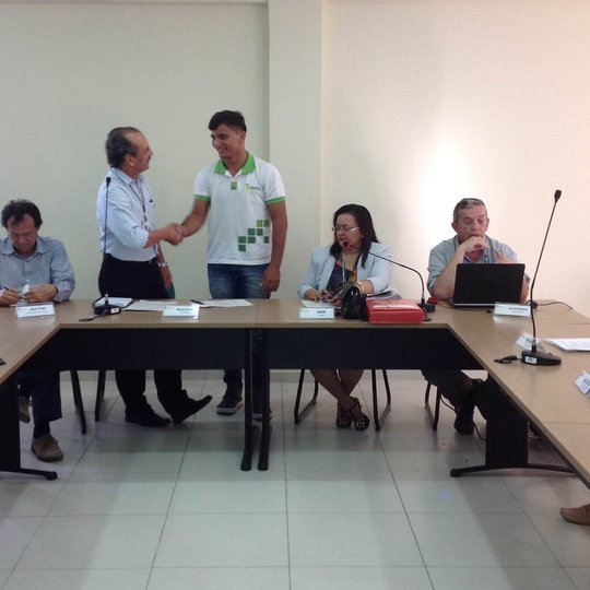 #22168 Reitor empossa 28 conselheiros eleitos para o biênio 2015-2017